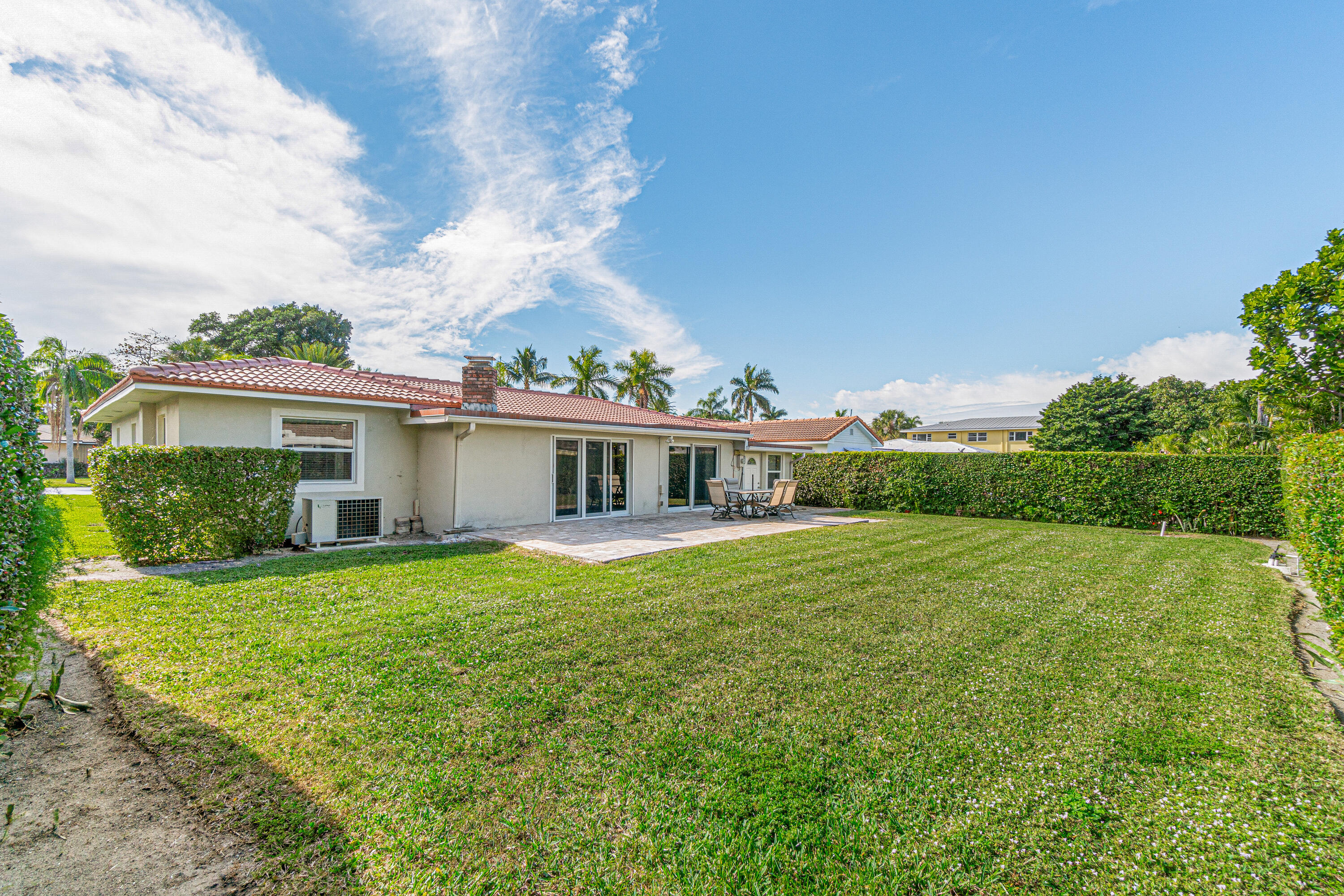 319 Bamboo Road West Palm Beach, FL 33404 - Photo 44 of 46 028-319BambooRoad-PalmBeachShores-FL-334
