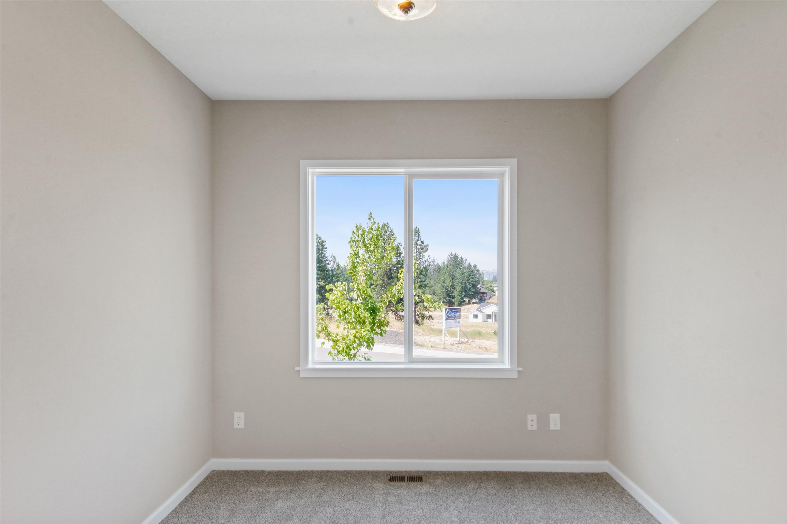 1421 South Coleman Road Spokane, WA 99212 - Photo 5 of 21 Gallery Image 5
