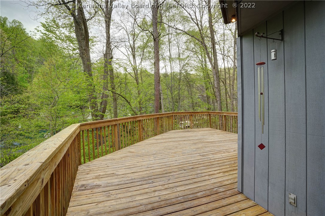 1439 Brookstone Road Charleston, WV 25314 - Photo 12 of 30 Gallery Image 12