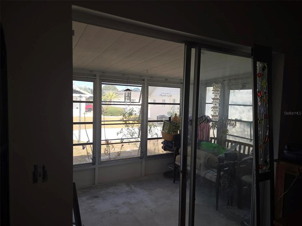 211 Rickenbacker Drive Sun City Center, FL 33573 - Photo 24 of 25