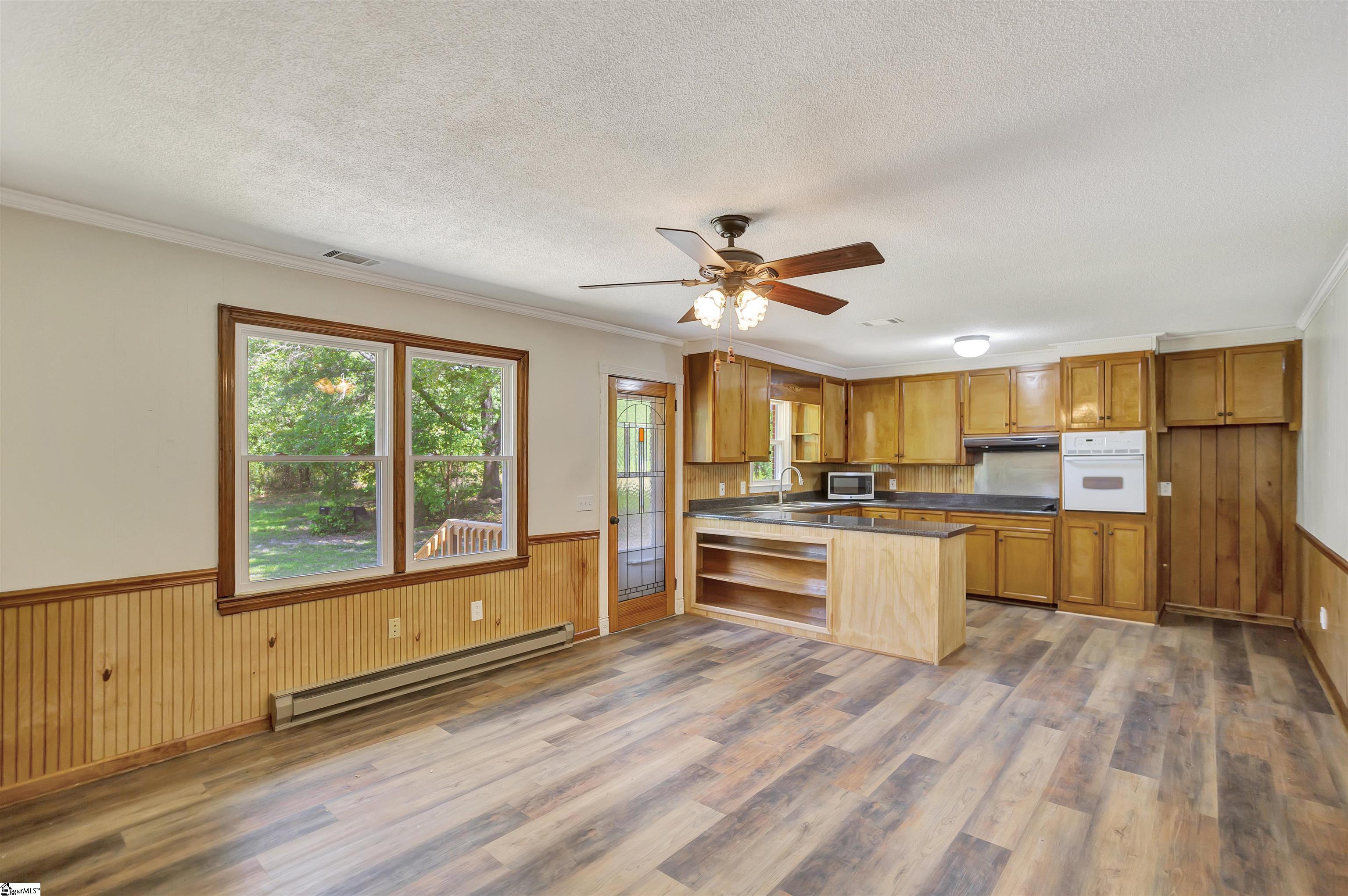 105 Evatt Road Honea Path, SC 29654 - Photo 10 of 35