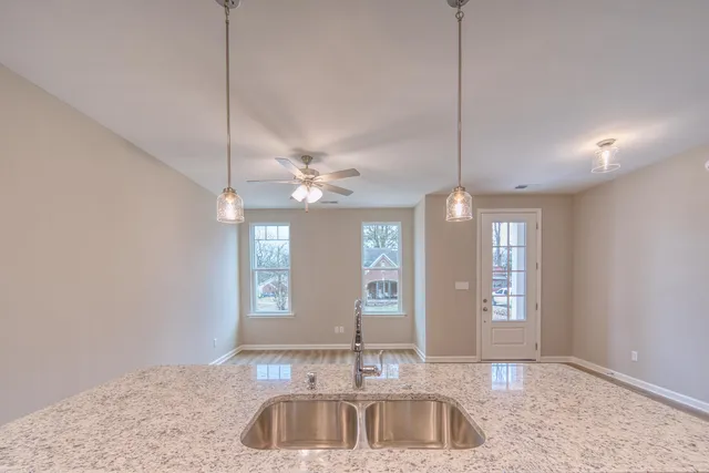 $334,900 | 260 East Washington Avenue, Covington, TN 38019