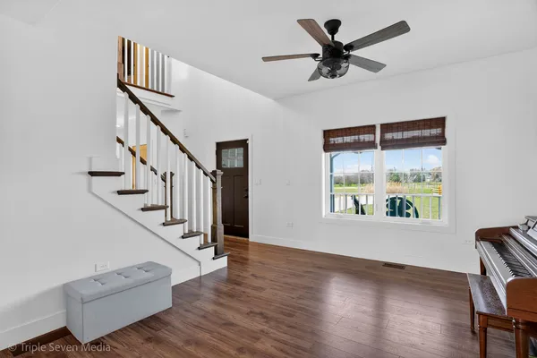 $827,000 | 30847 South Indian Trail Road, Wilmington, IL 60481