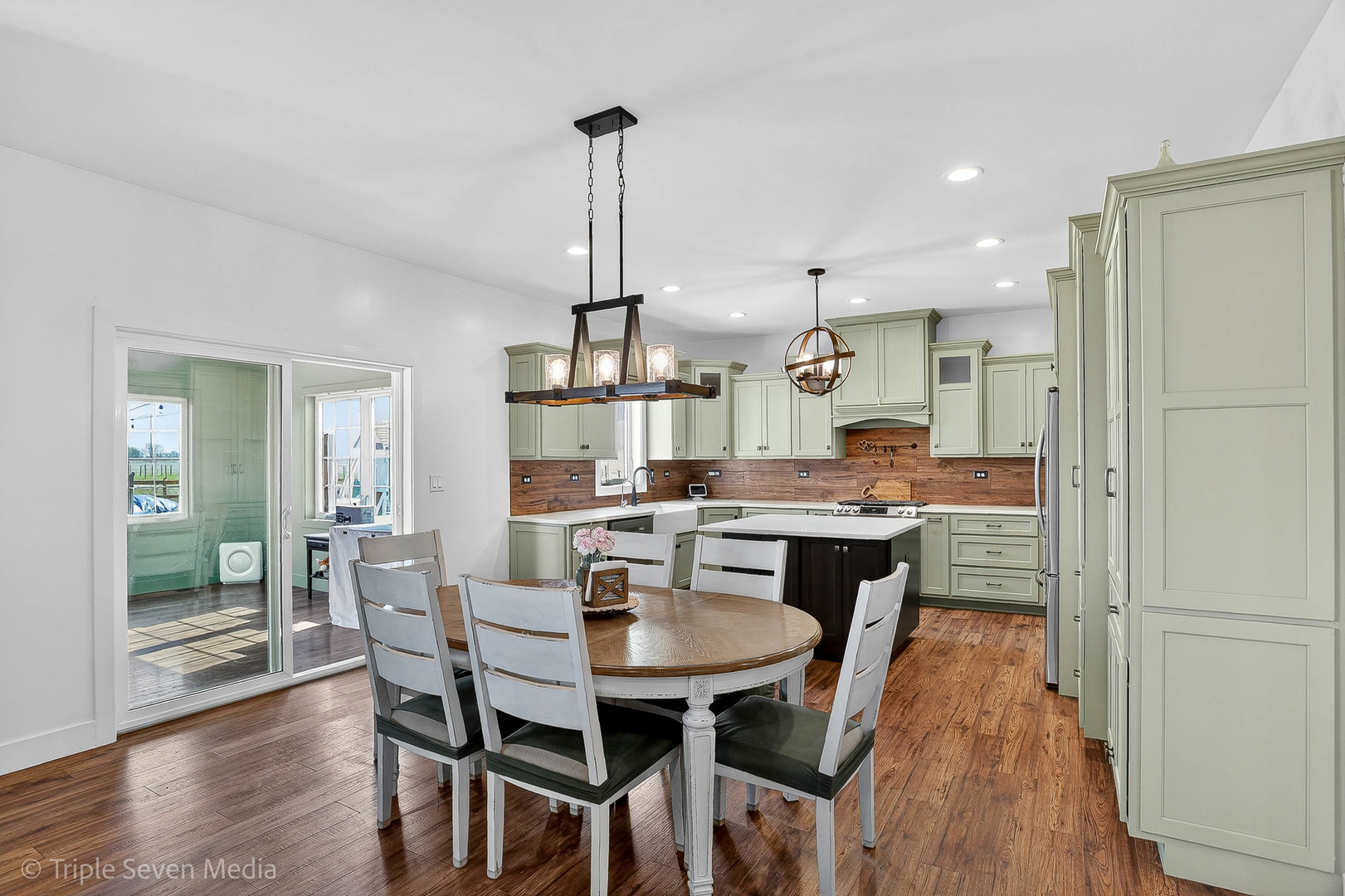 30847 South Indian Trail Road Wilmington, IL 60481 - Photo 9 of 70