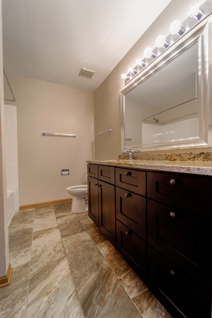 934 Genesee Drive Naperville, IL 60563 - Photo 15 of 30