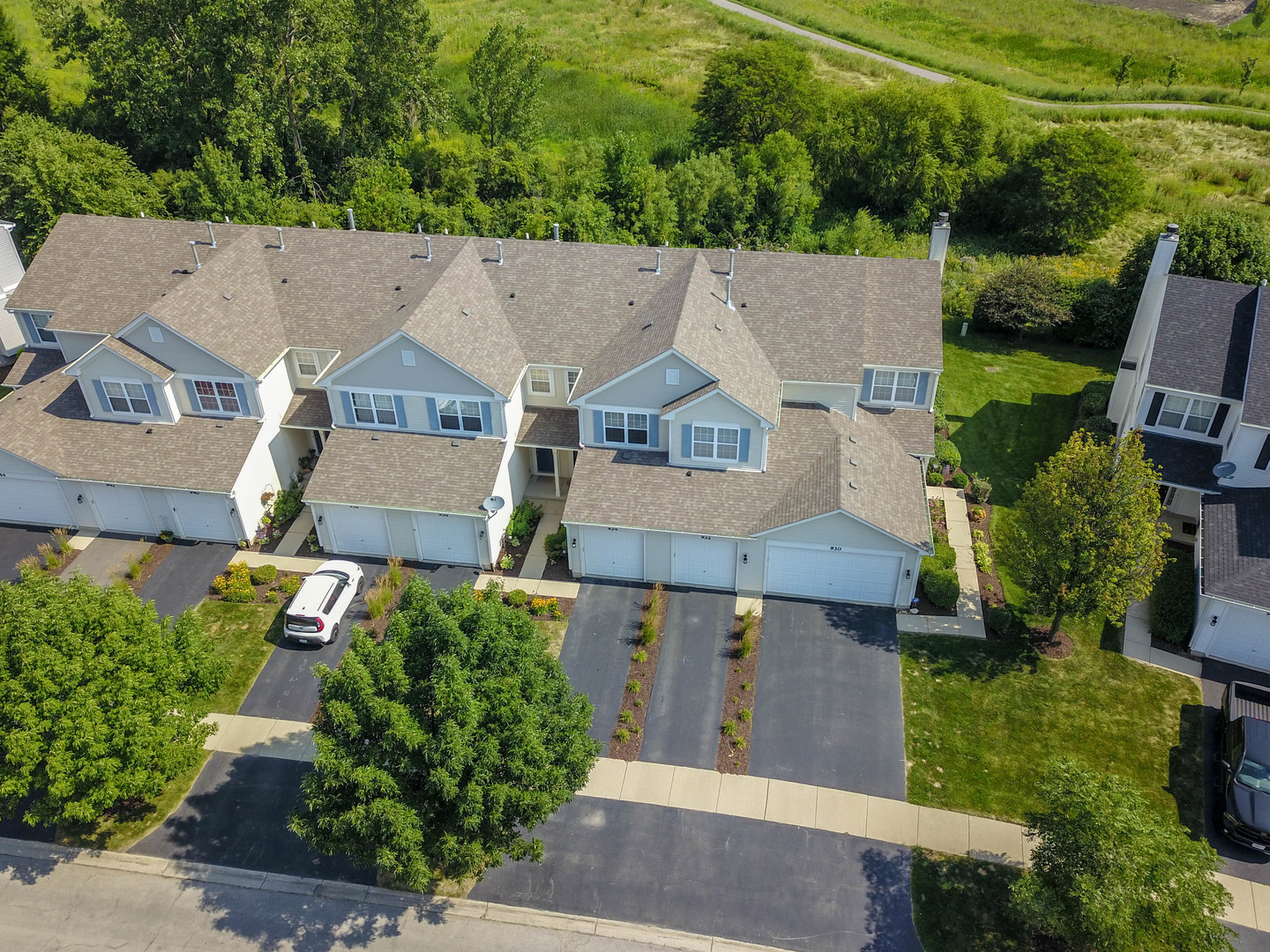 934 Genesee Drive Naperville, IL 60563 - Photo 23 of 30