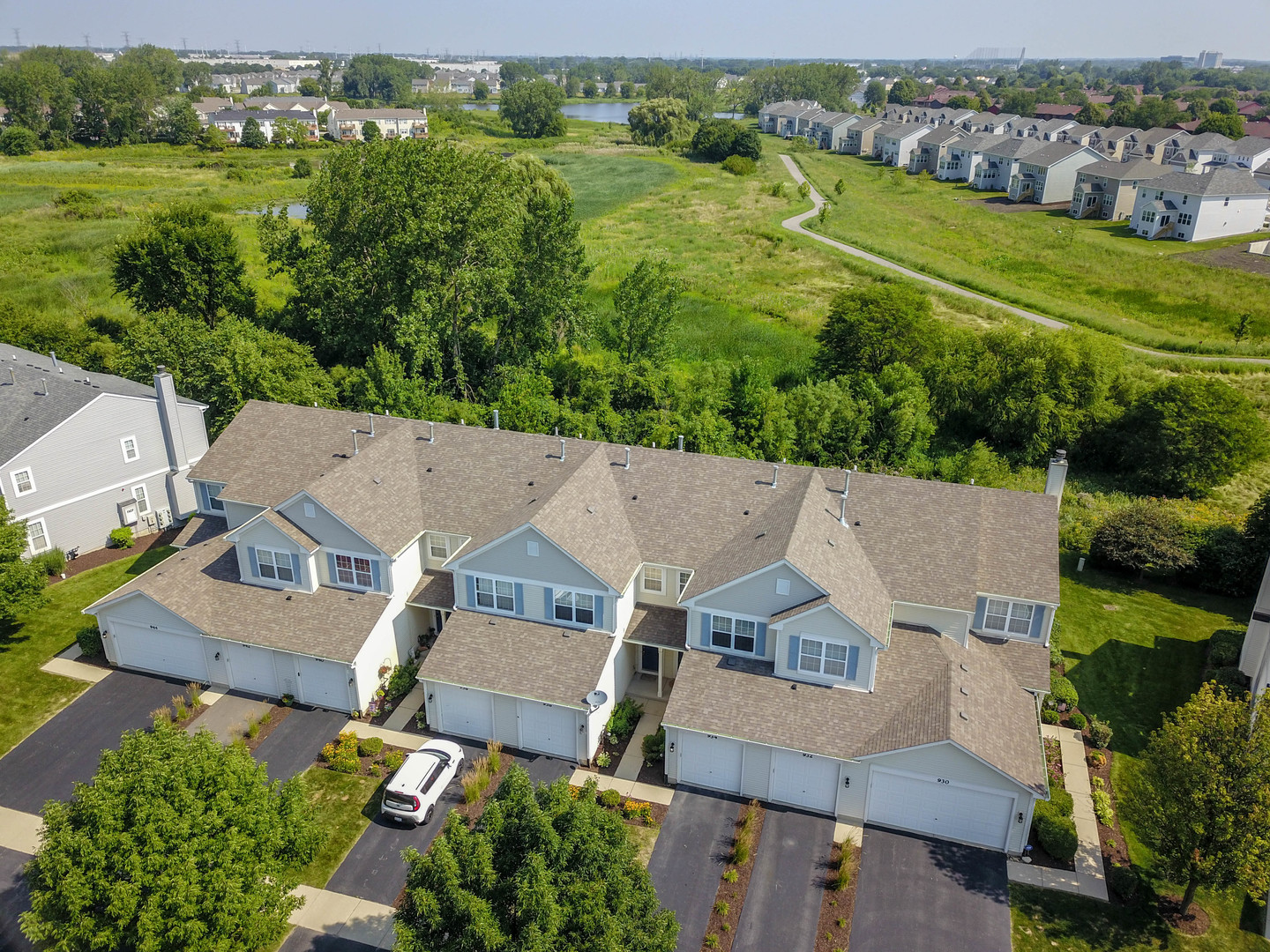 934 Genesee Drive Naperville, IL 60563 - Photo 24 of 30