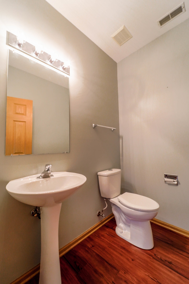 934 Genesee Drive Naperville, IL 60563 - Photo 10 of 30