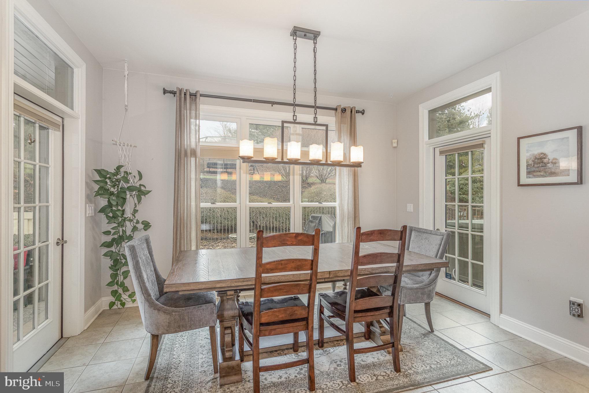 325 East Woods Drive Lititz, PA 17543 - Photo 11 of 58