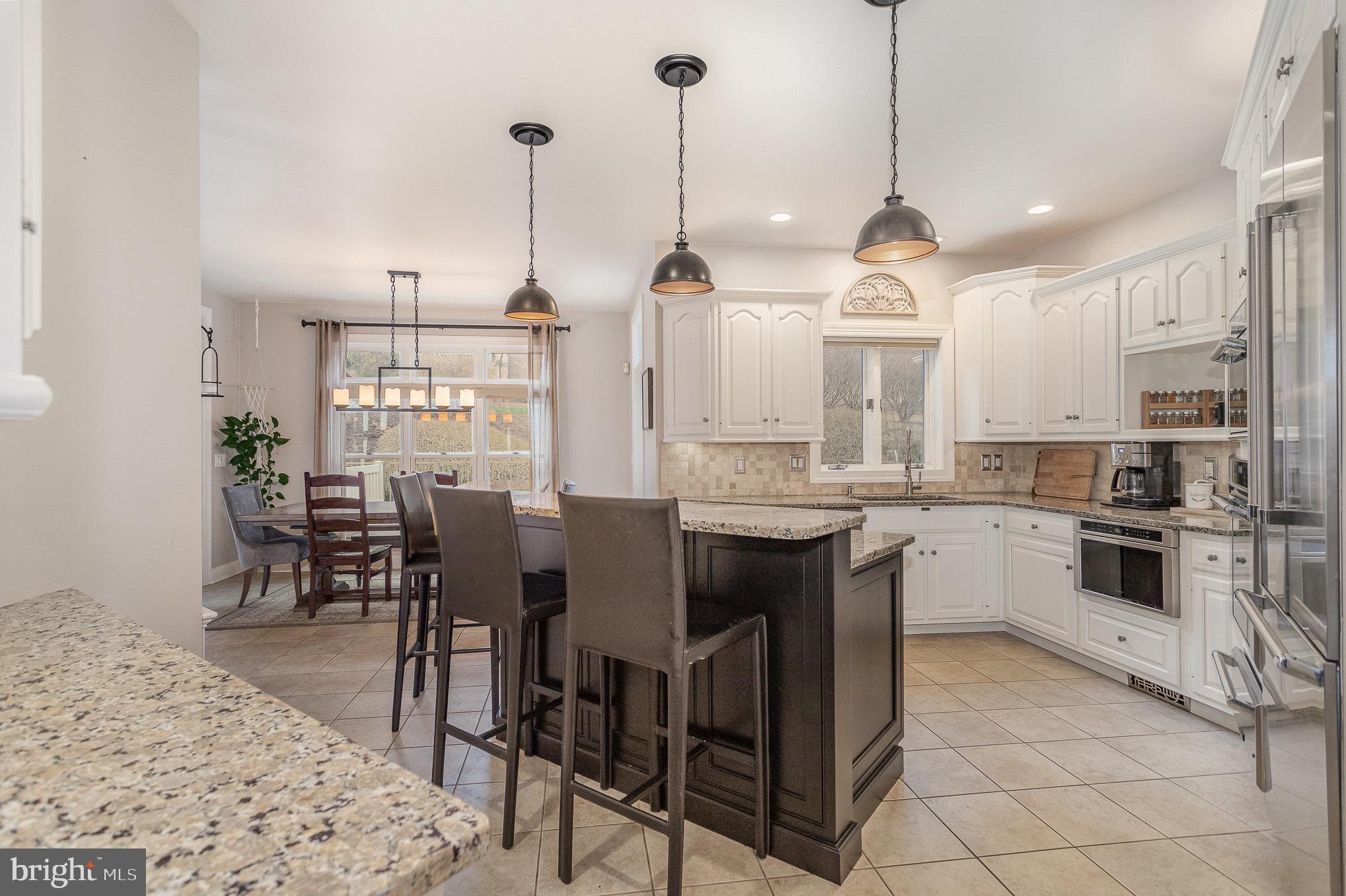 325 East Woods Drive Lititz, PA 17543 - Photo 14 of 58