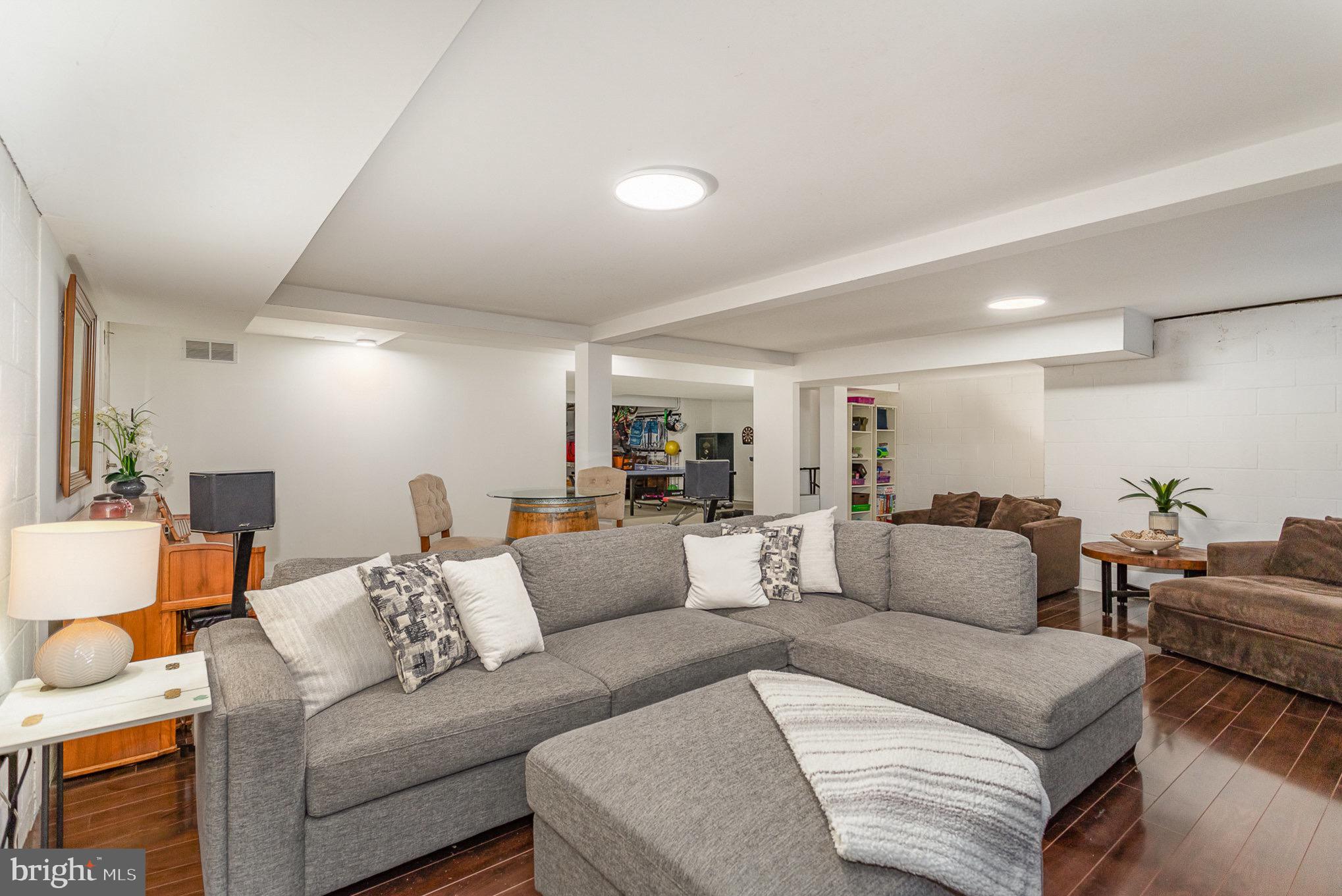 325 East Woods Drive Lititz, PA 17543 - Photo 35 of 58