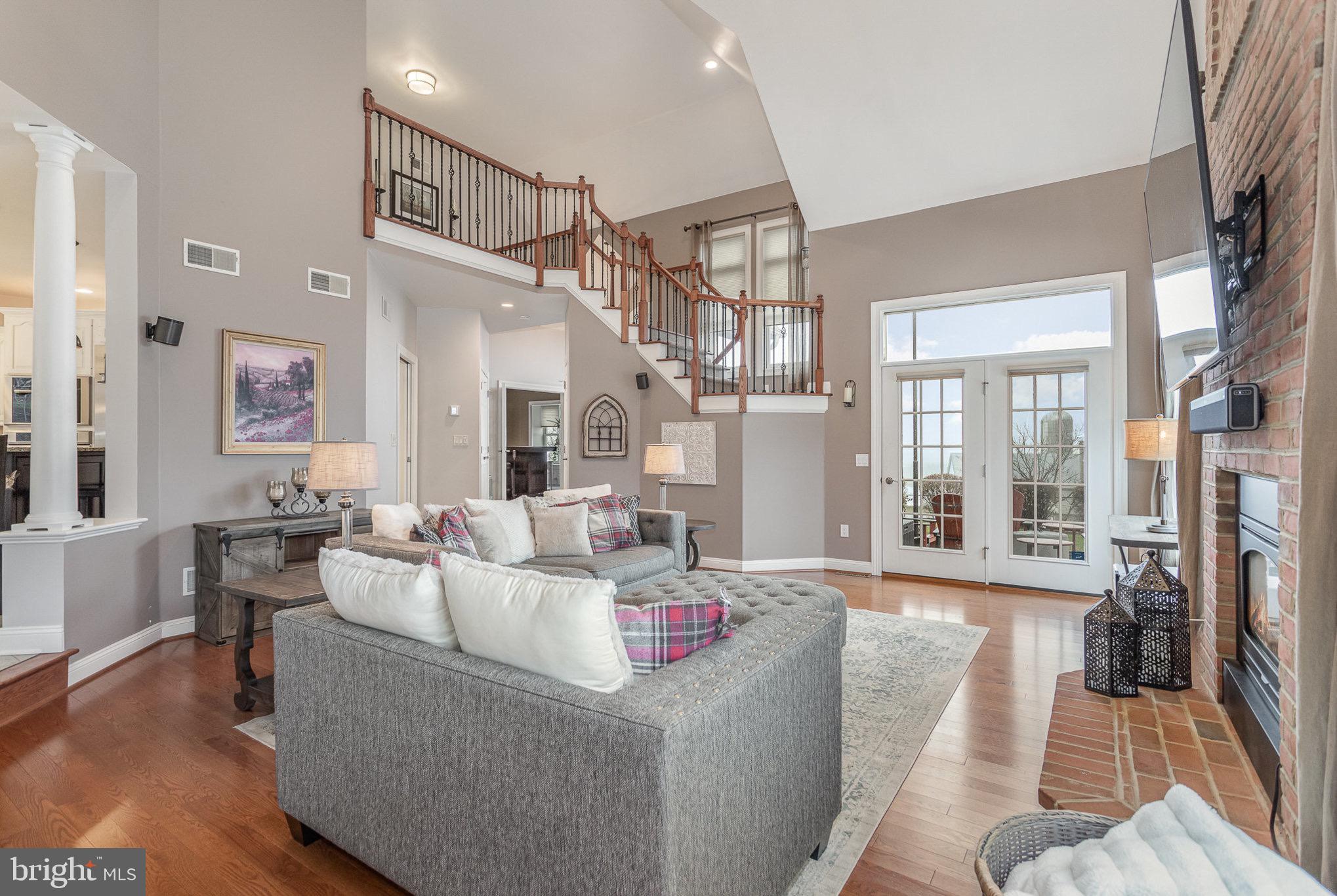 325 East Woods Drive Lititz, PA 17543 - Photo 9 of 58