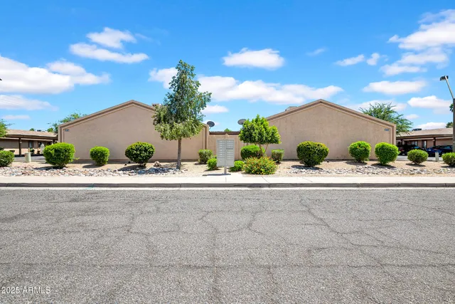$3,100,000 | 3027 East Grandview Road, Unit 1, Phoenix, AZ 85032