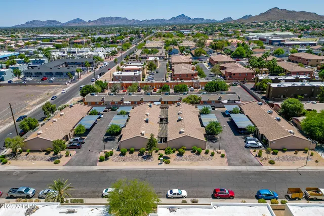 $3,100,000 | 3027 East Grandview Road, Unit 1, Phoenix, AZ 85032