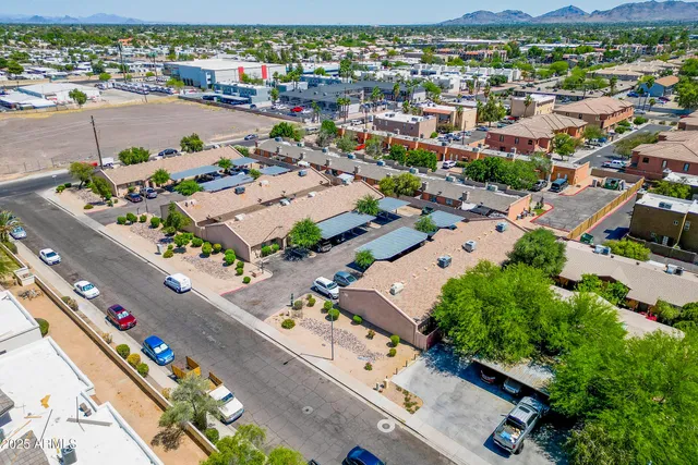 $3,100,000 | 3027 East Grandview Road, Unit 1, Phoenix, AZ 85032