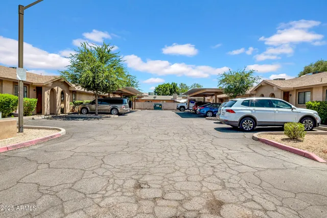 $3,100,000 | 3027 East Grandview Road, Unit 1, Phoenix, AZ 85032