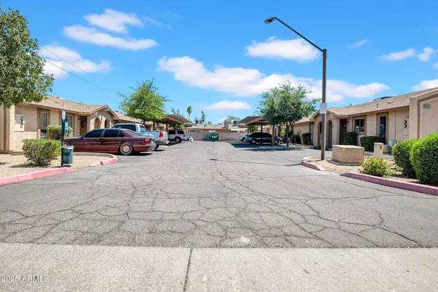 $3,100,000 | 3027 East Grandview Road, Unit 1, Phoenix, AZ 85032