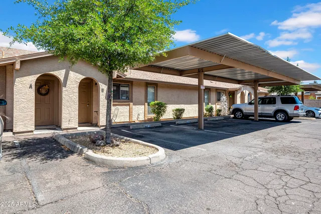 $3,100,000 | 3027 East Grandview Road, Unit 1, Phoenix, AZ 85032