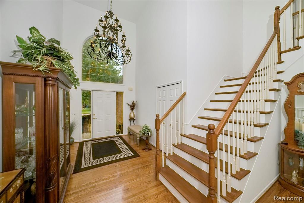 3743 Sleepy Fox Drive Rochester Hills, MI 48309 - Photo 7 of 55