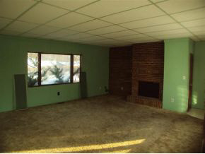 423 West 3rd Street Rochester, IN 46975 - Photo 5 of 10