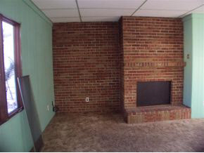 423 West 3rd Street Rochester, IN 46975 - Photo 6 of 10