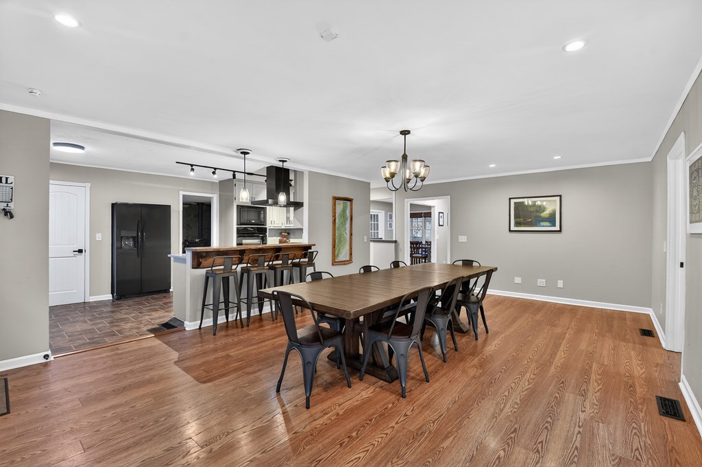 111 Laurel Crossing Blue Ridge, GA 30513 - Photo 18 of 50