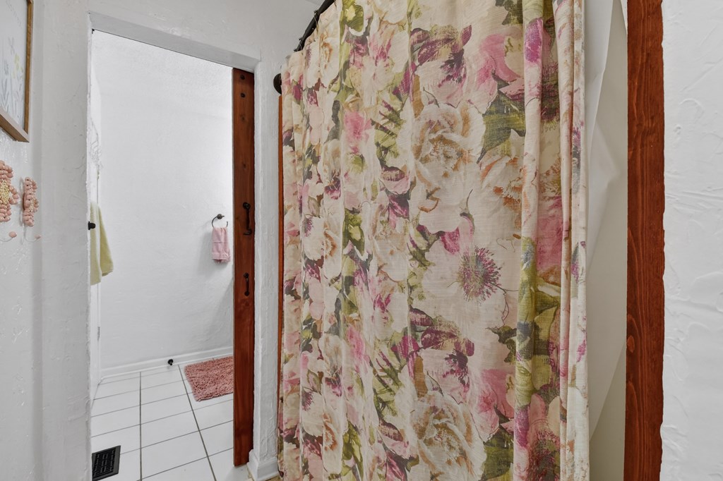 111 Laurel Crossing Blue Ridge, GA 30513 - Photo 35 of 50