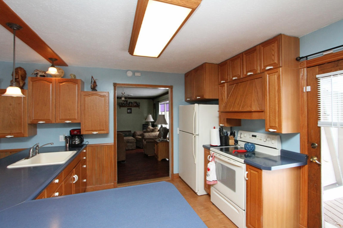 57117 Linda Avenue Three Rivers, MI 49093 - Photo 11 of 25 Linda Ave_24
