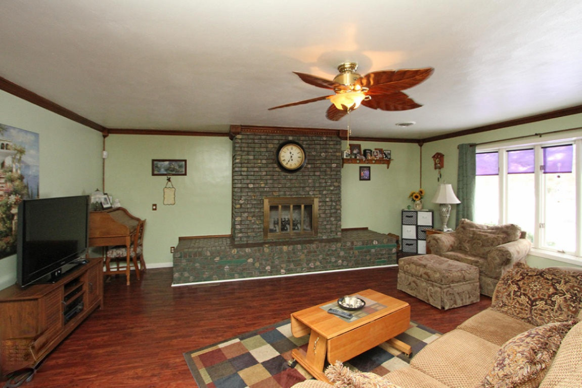 57117 Linda Avenue Three Rivers, MI 49093 - Photo 2 of 25 Linda Ave_15