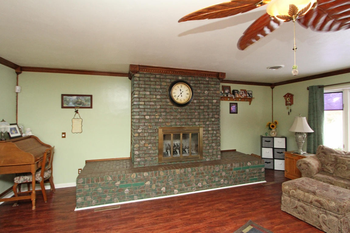 57117 Linda Avenue Three Rivers, MI 49093 - Photo 4 of 25 Linda Ave_17