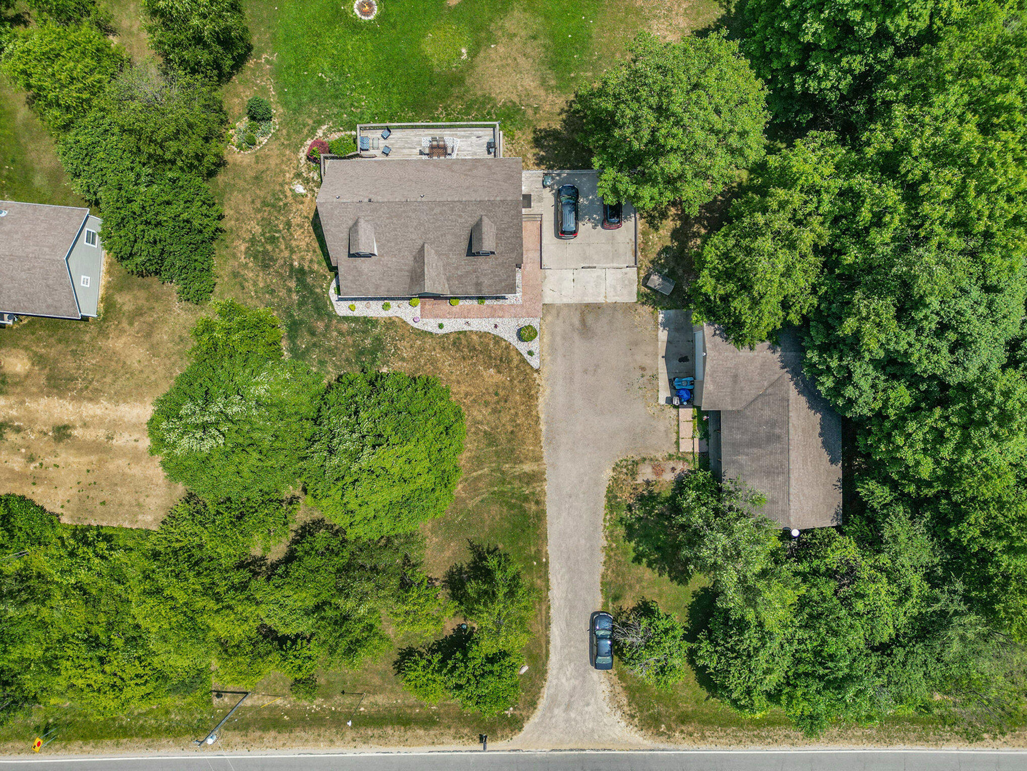 655 Johnson Road Ionia, MI 48846 - Photo 5 of 59 004_dji_0887