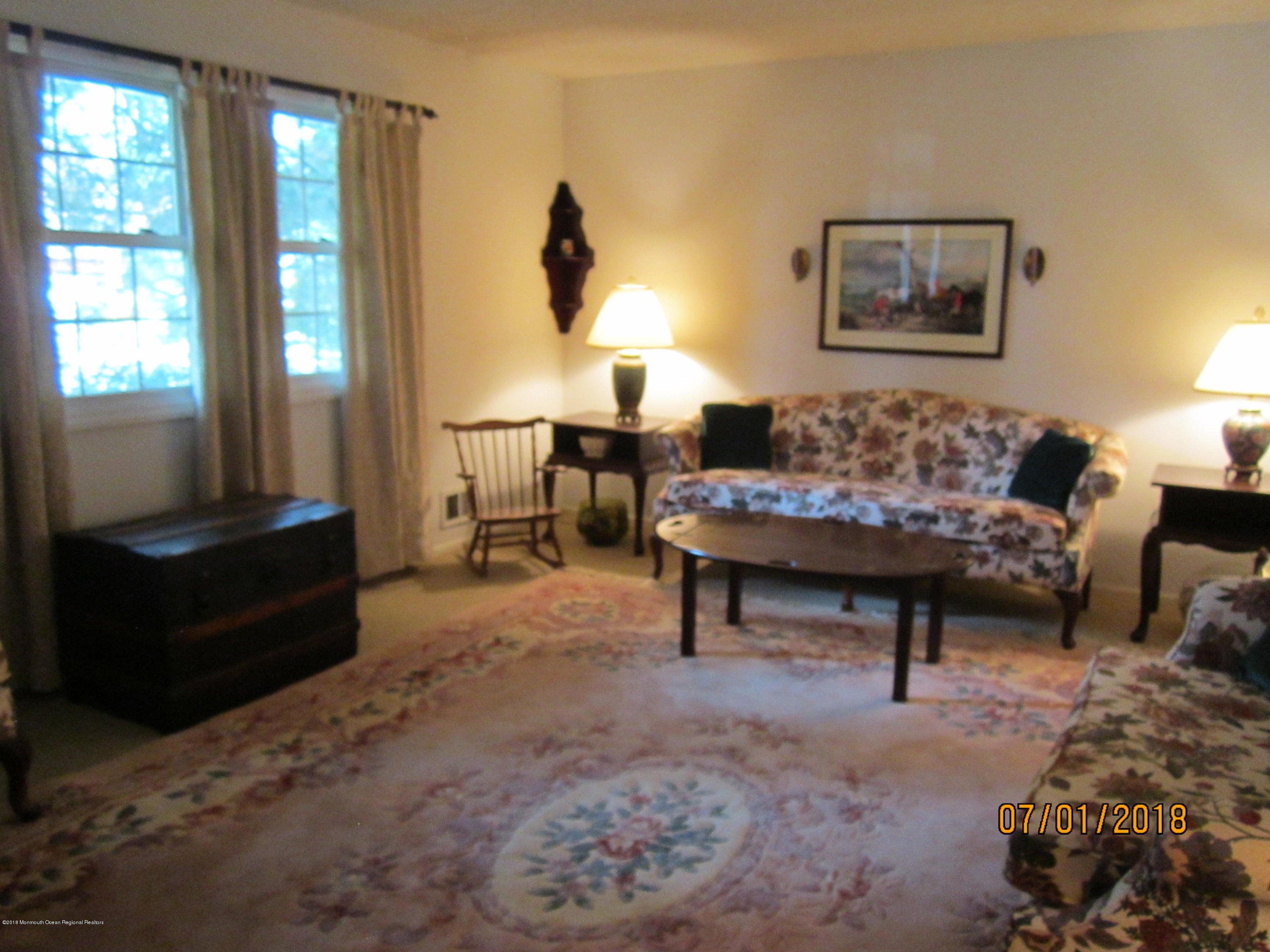 3 Coates Road Allentown, NJ 08501 - Photo 3 of 17 IMG_4451