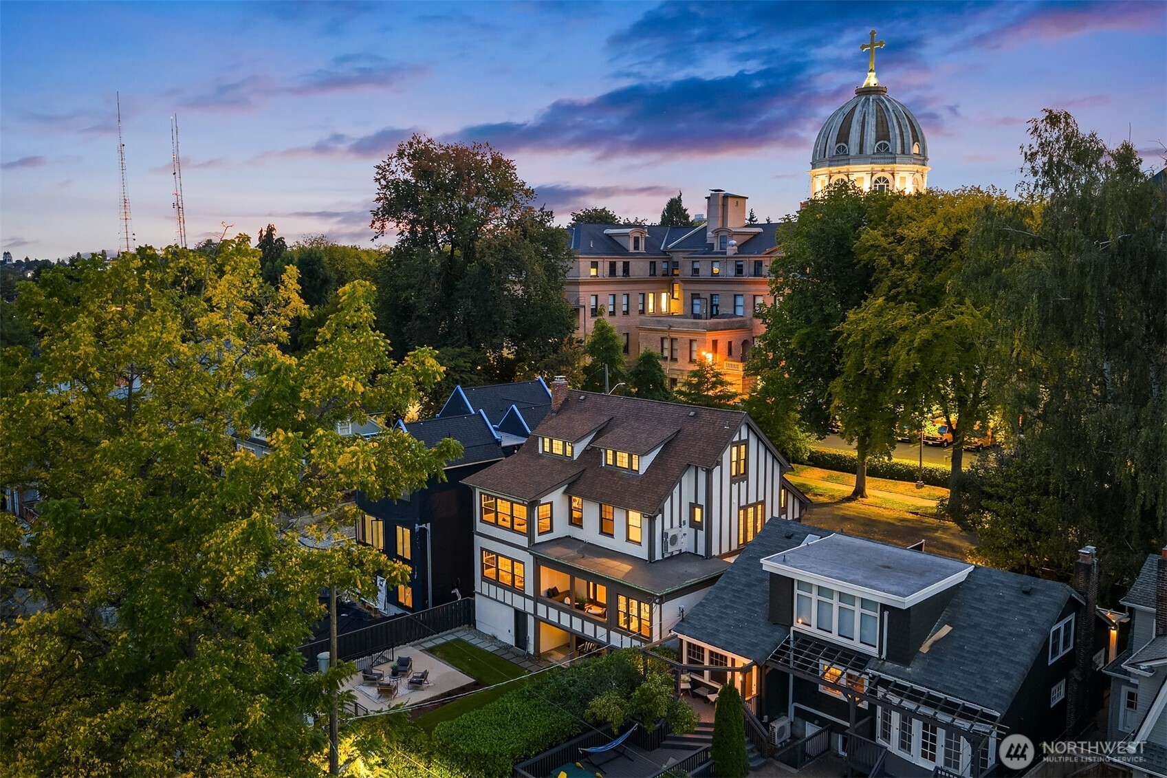 740 22nd Avenue East Seattle, WA 98112 - Photo 39 of 40 a view of a big yard in front of the house