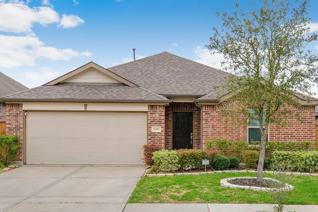 $335,000 | 15419 Paxton Woods Drive, Humble, TX 77346