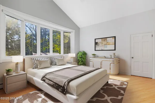 $2,700,000 | 53 Shady Lane, Greenwich, CT 06831