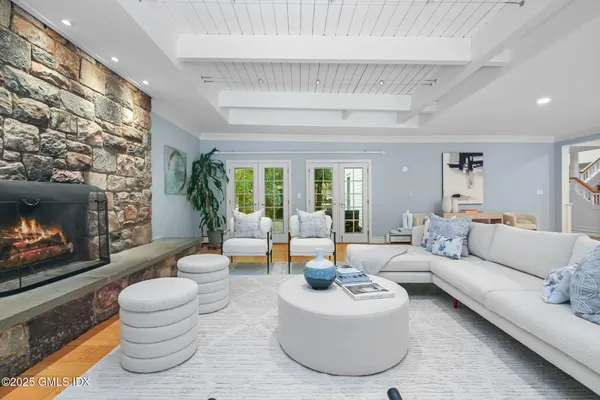 $2,700,000 | 53 Shady Lane, Greenwich, CT 06831