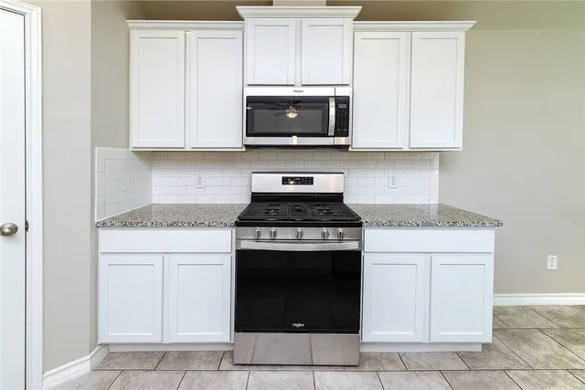 $279,900 | 2217 Medusa Drive, Portland, TX 78374