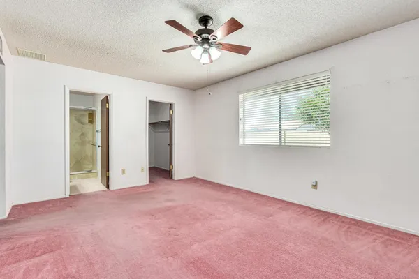 $3,100 | 1432 South Oracle, Mesa, AZ 85204