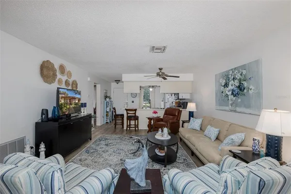 $137,900 | 7417 Greystone Drive, Unit 7417, Hudson, FL 34667