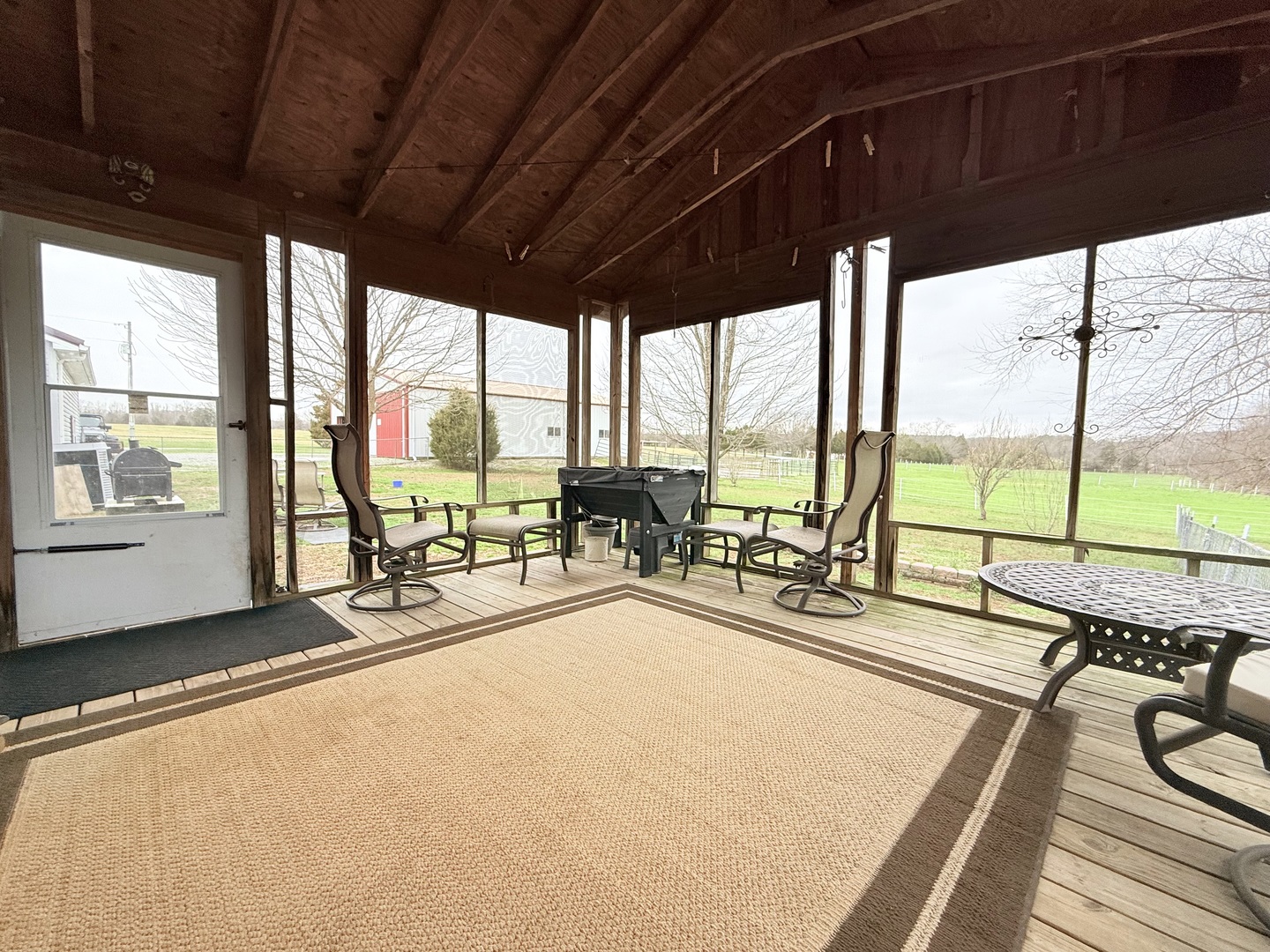 147 Hazel Road Simpson, IL 62985 - Photo 29 of 56 a view of a room with gym equipment