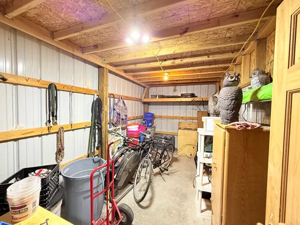 $347,000 | 147 Hazel Road, Simpson, IL 62985