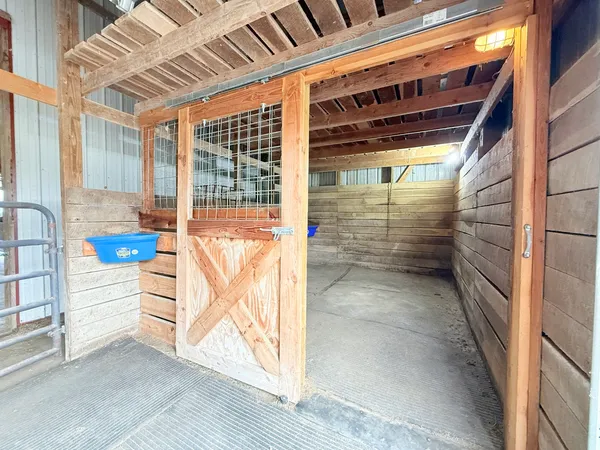 $347,000 | 147 Hazel Road, Simpson, IL 62985