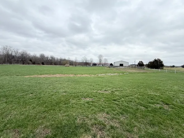 $347,000 | 147 Hazel Road, Simpson, IL 62985