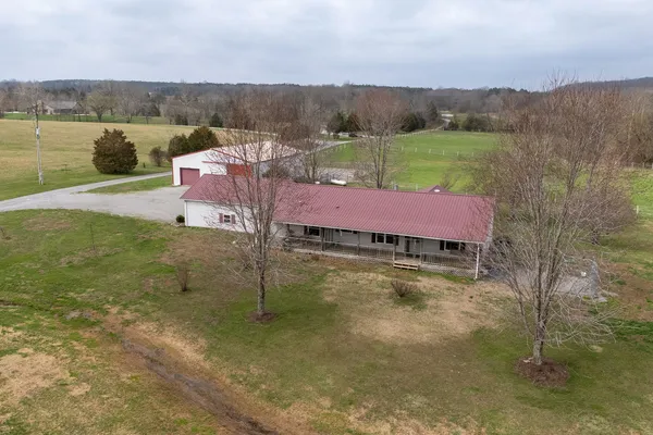 $347,000 | 147 Hazel Road, Simpson, IL 62985