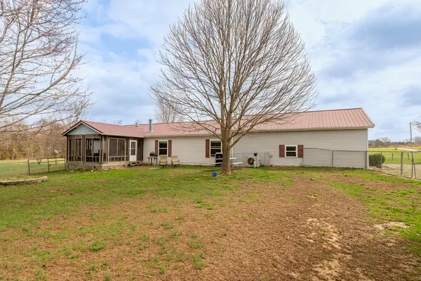 $347,000 | 147 Hazel Road, Simpson, IL 62985