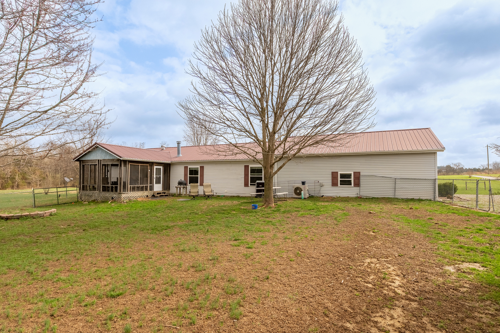 147 Hazel Road Simpson, IL 62985 - Photo 8 of 56 a front view of a house with a yard