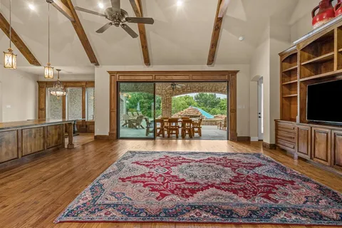 $1,150,000 | 7809 Bella Flora Drive, Fort Worth, TX 76126