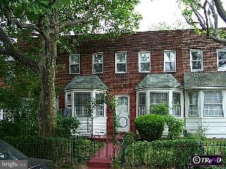 216 Glendale Road Upper Darby, PA 19082 - Photo 1 of 1