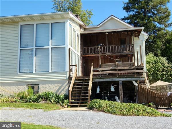 1508 East Newport Road Lititz, PA 17543 - Photo 4 of 56