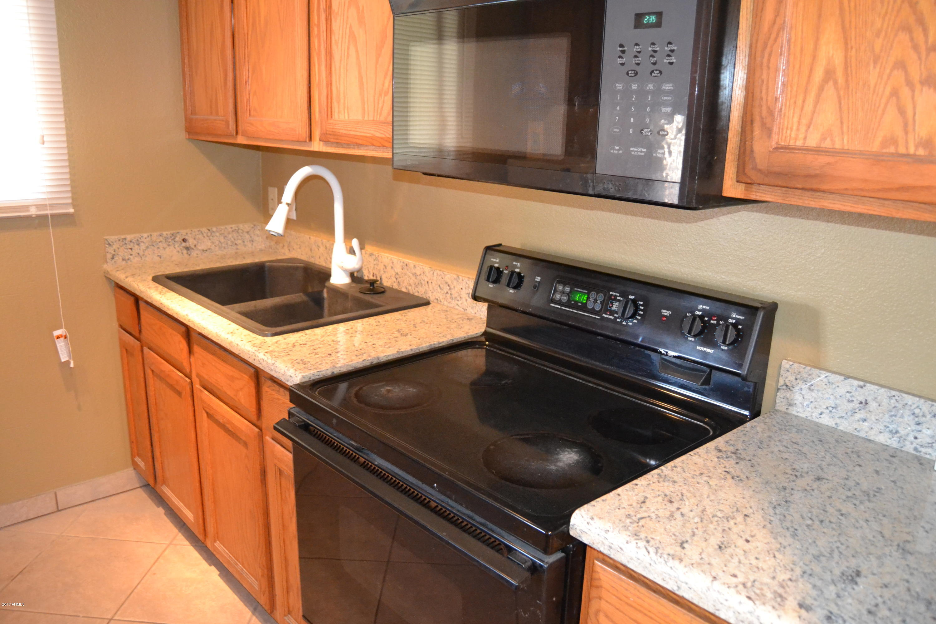 8243 West Osborn Road Phoenix, AZ 85033 - Photo 12 of 35 DSC_6992